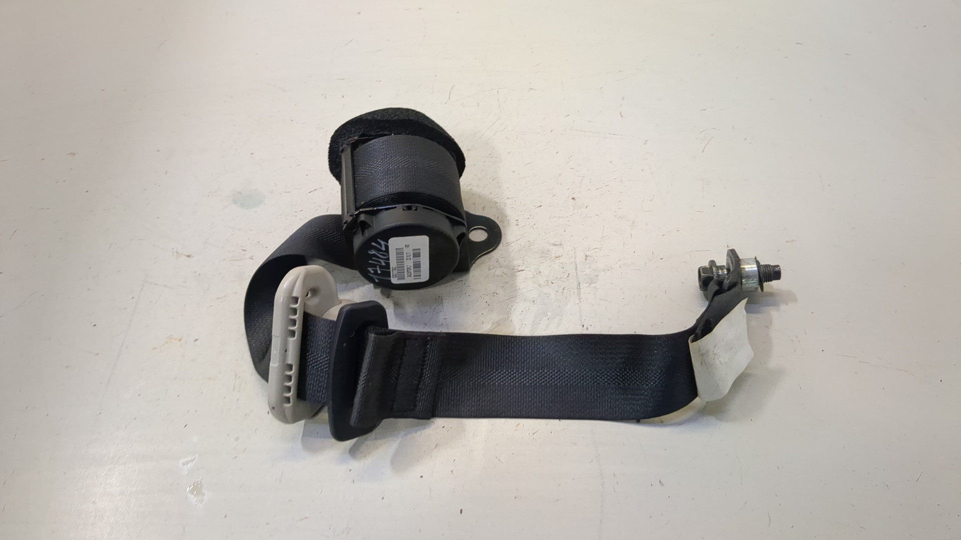 Ремень безопасности