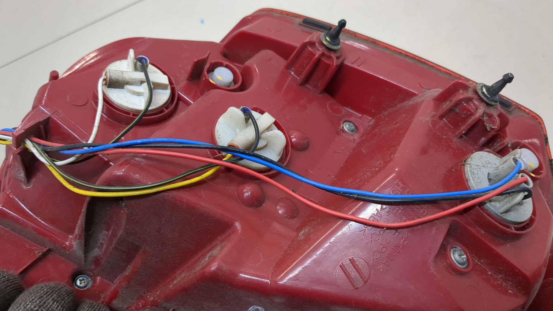 Фонарь задний правый