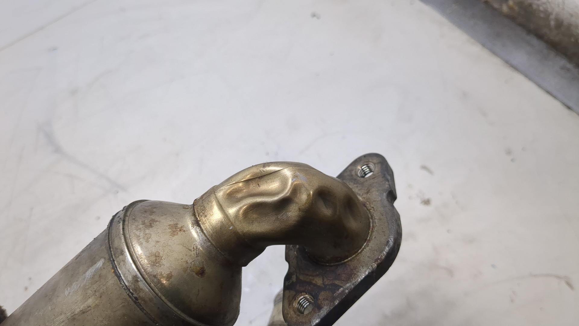 Тройник вентиляции картерных газов