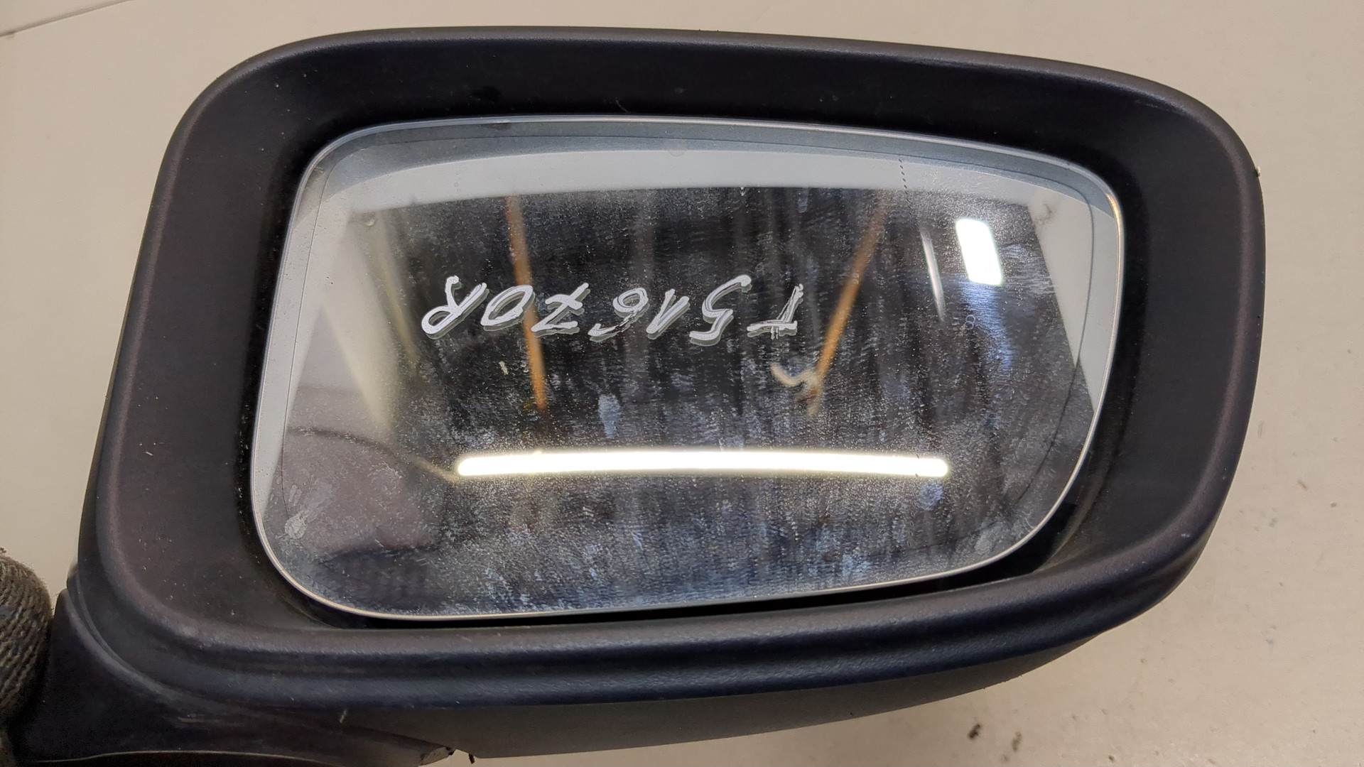 Зеркало правое электрическое