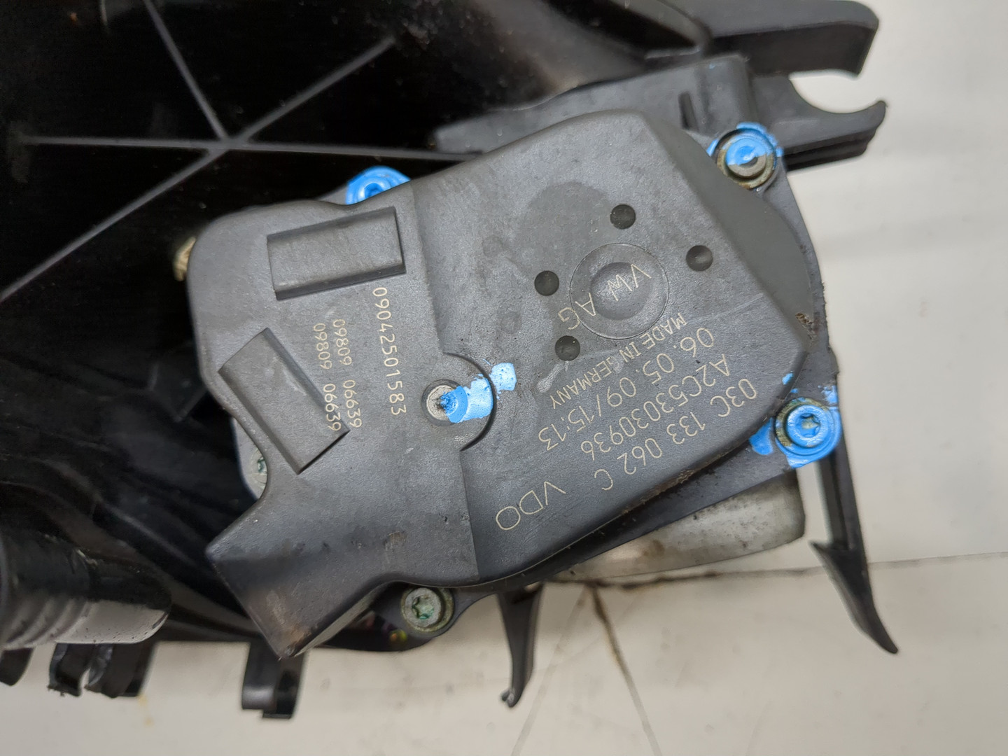 Коллектор впускной