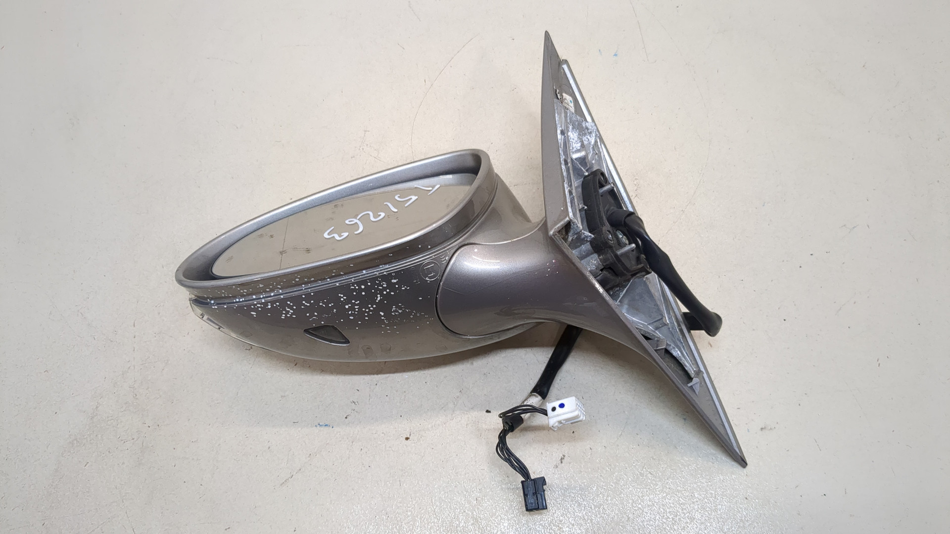 Зеркало левое электрическое