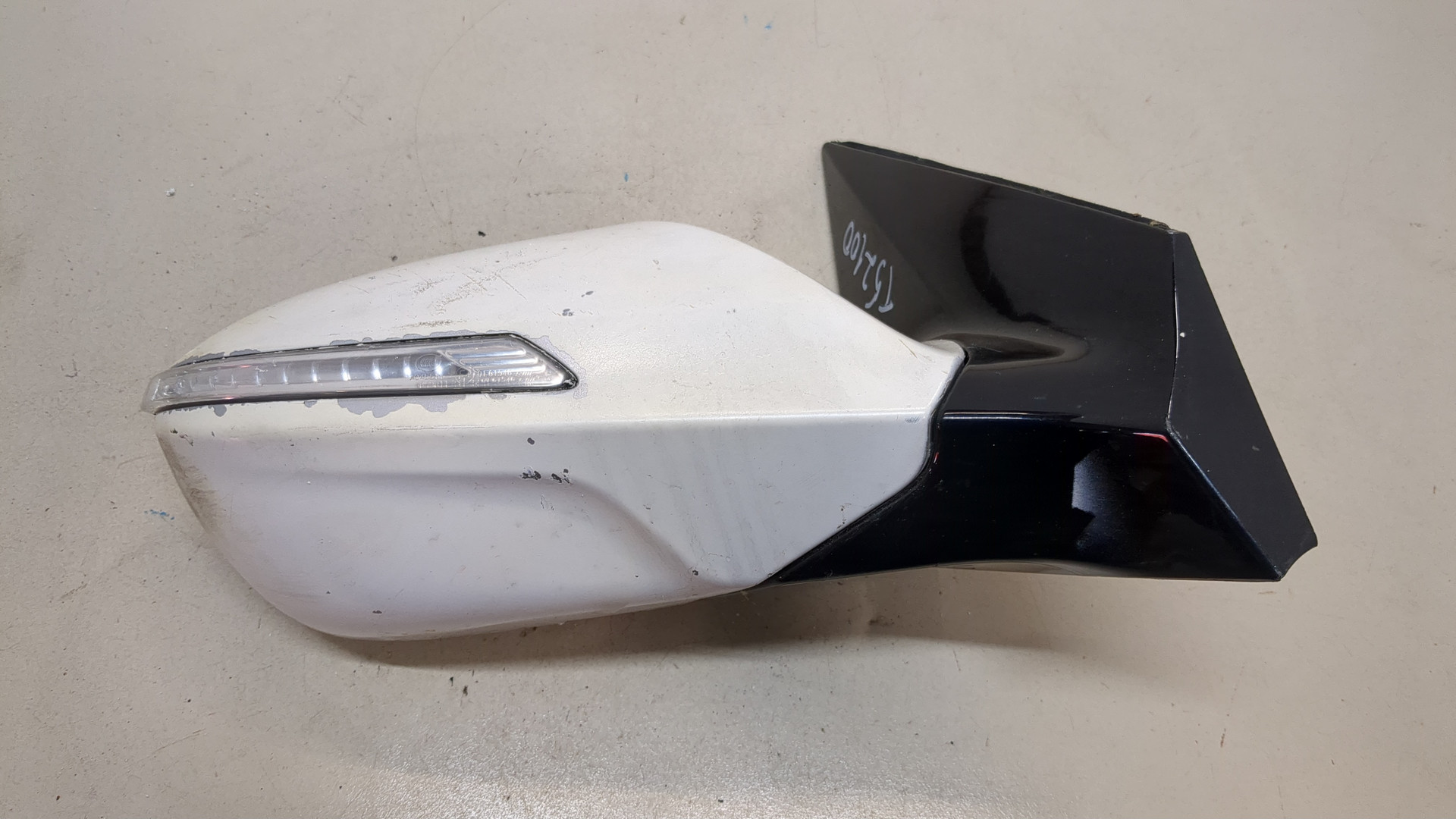 Зеркало правое электрическое