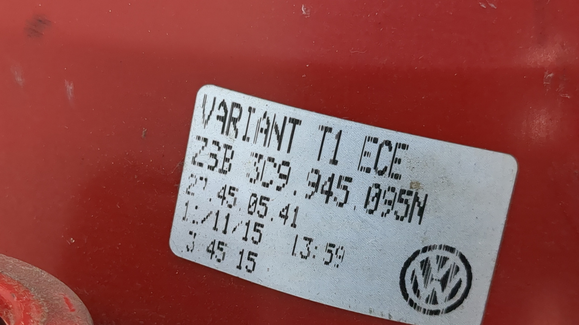 Фонарь задний левый