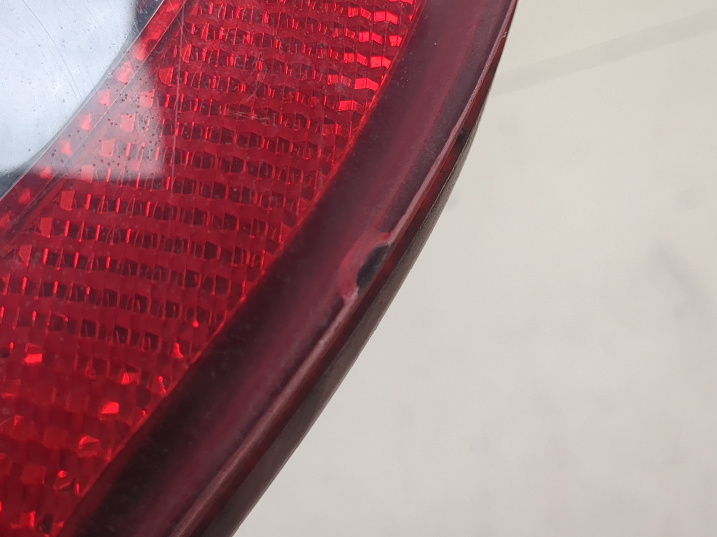 Фонарь задний левый