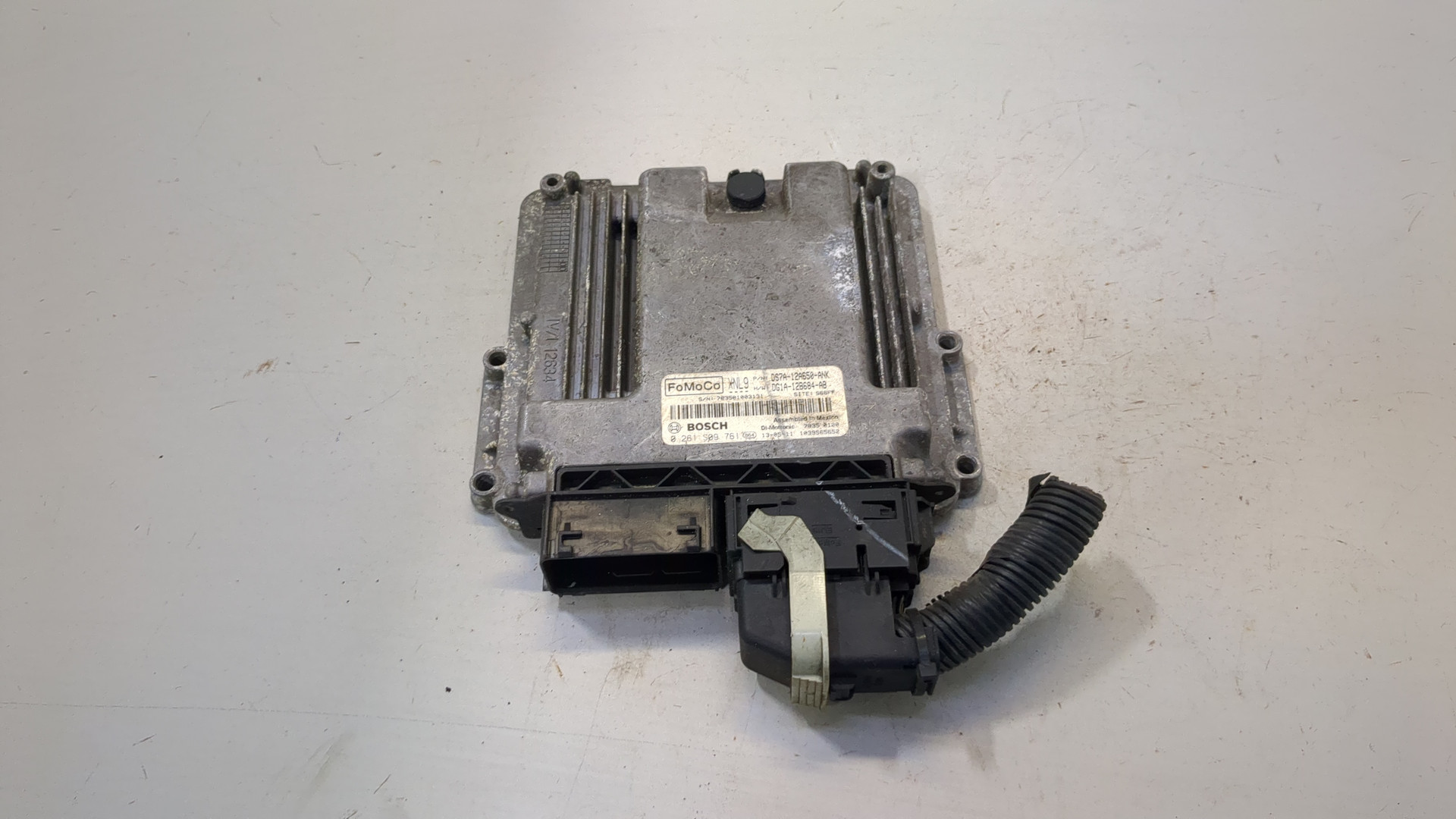 Блок управления двигателем