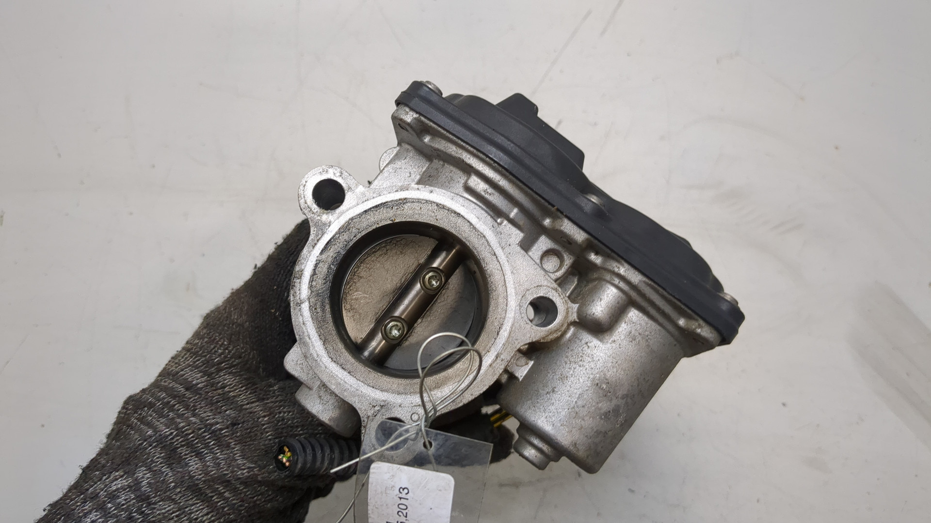 Заслонка дроссельная электрическая