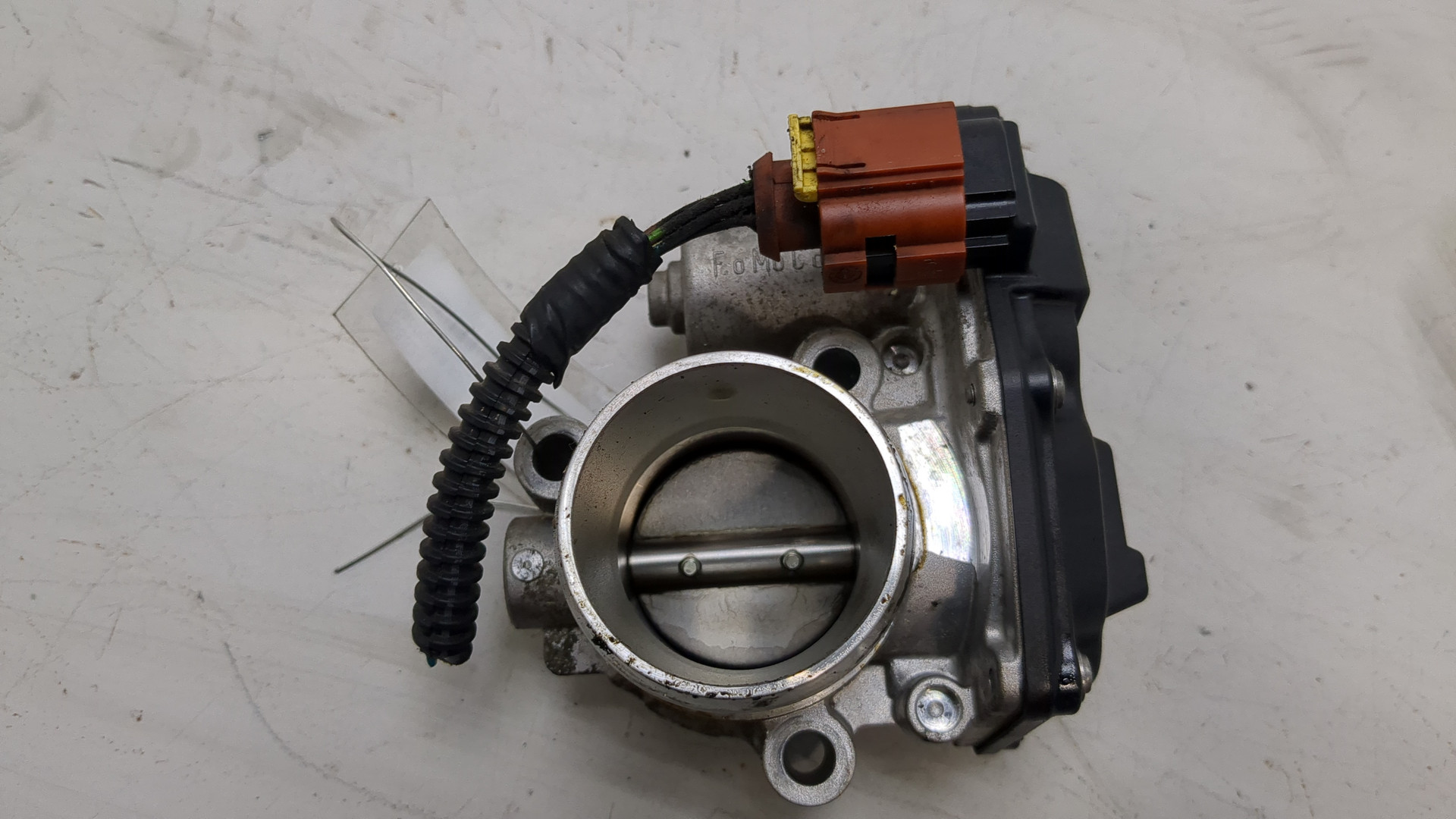 Заслонка дроссельная электрическая