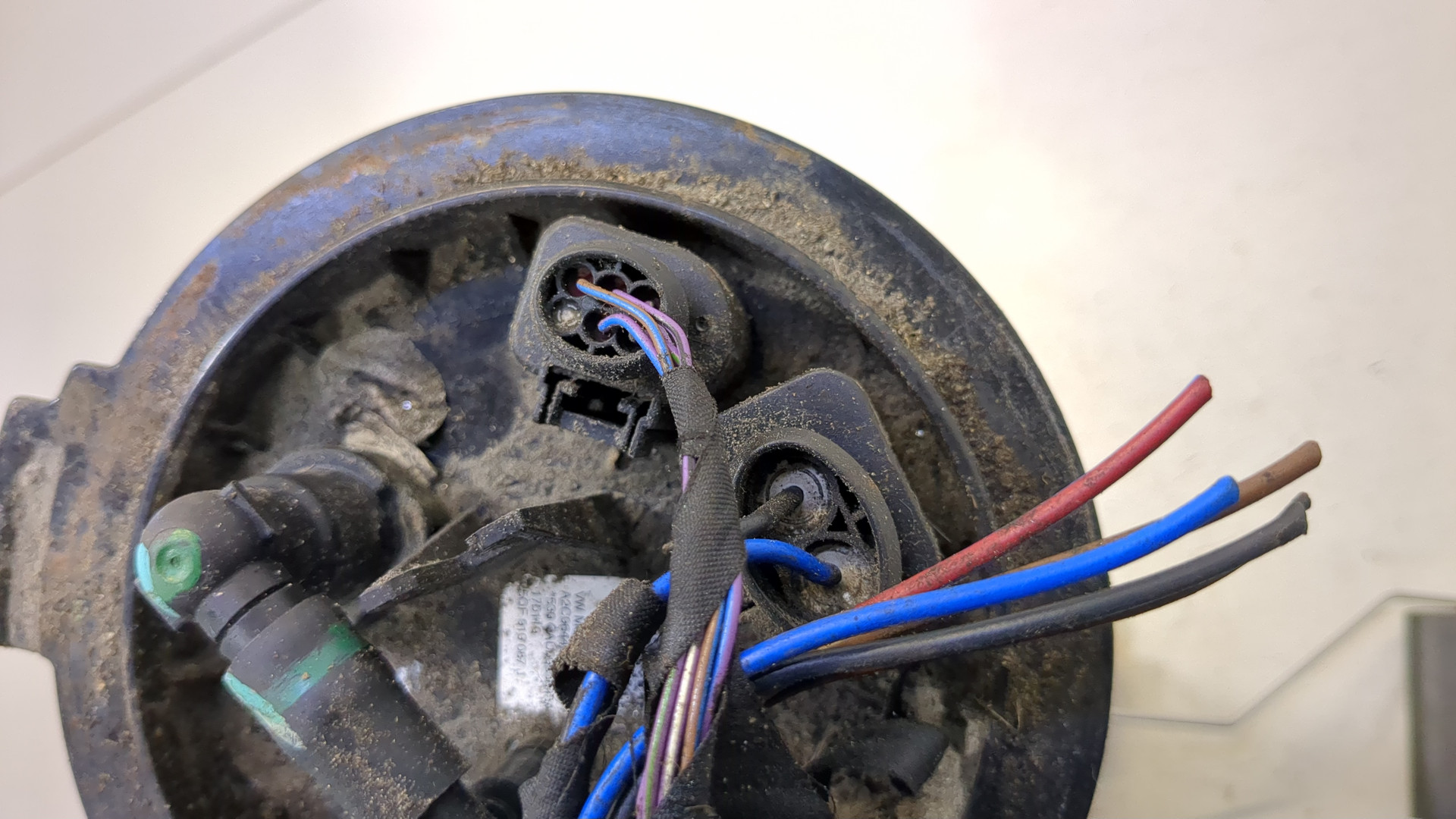 Насос топливный электрический