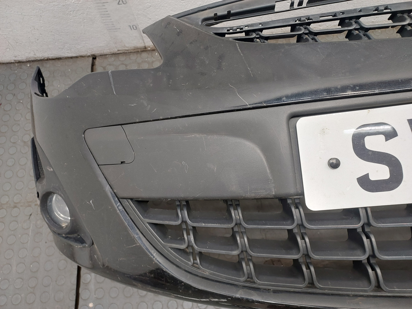 Бампер передний