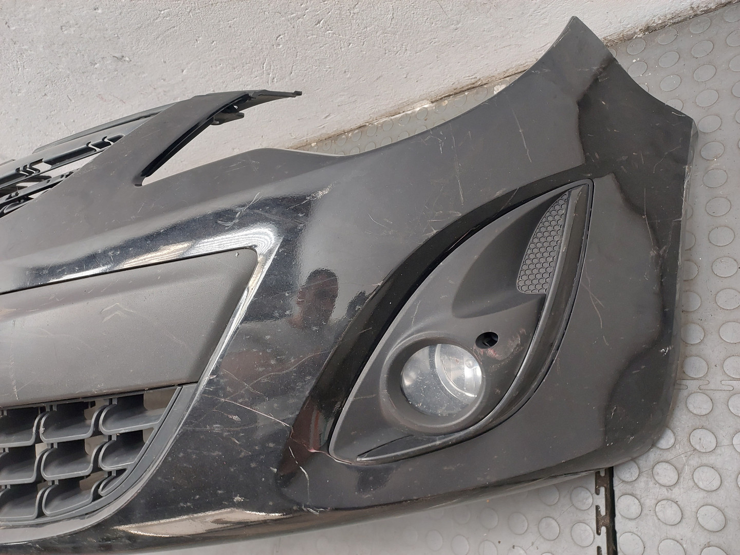 Бампер передний