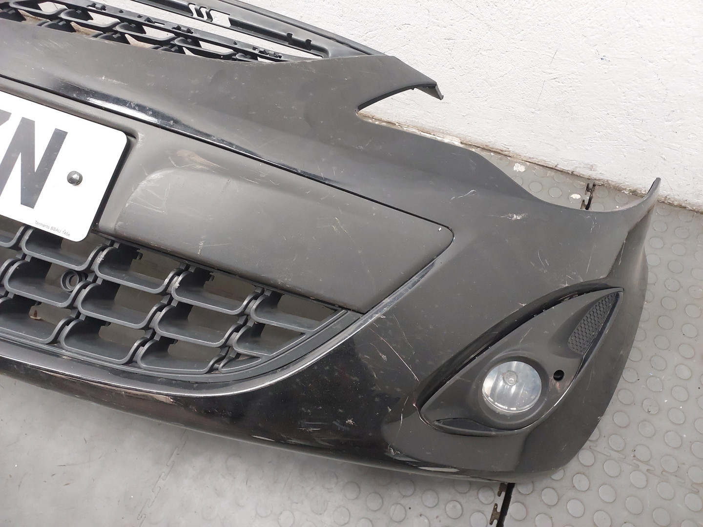 Бампер передний