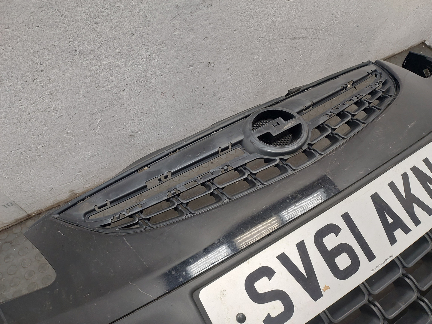 Бампер передний