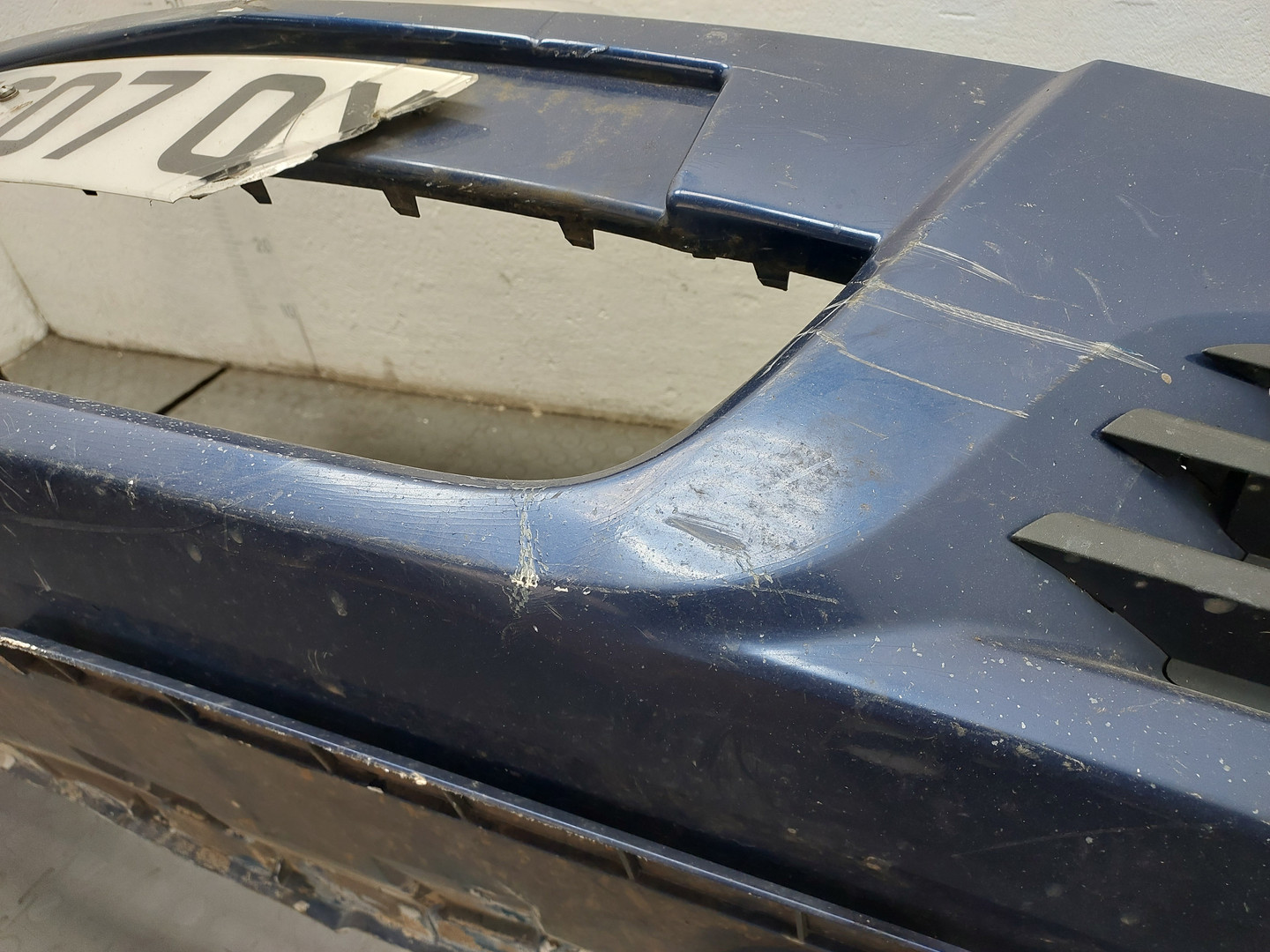 Бампер передний