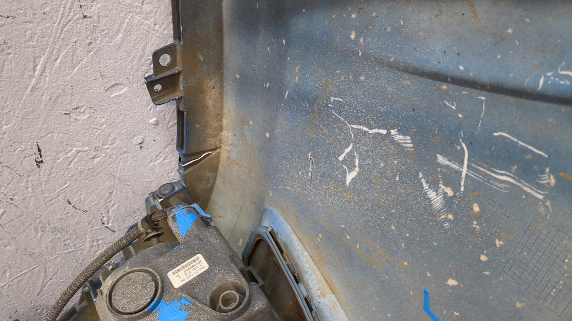 Бампер передний