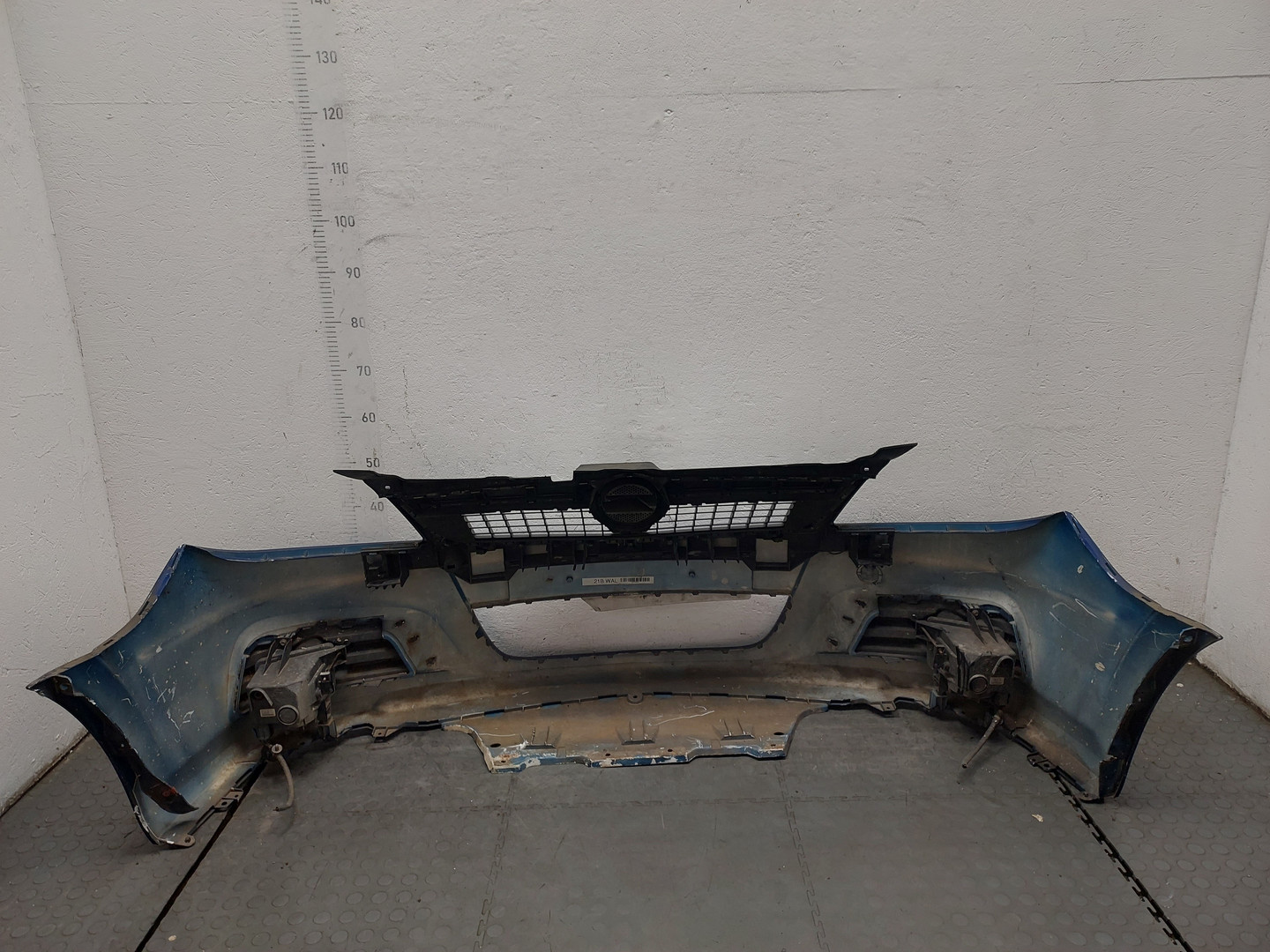 Бампер передний