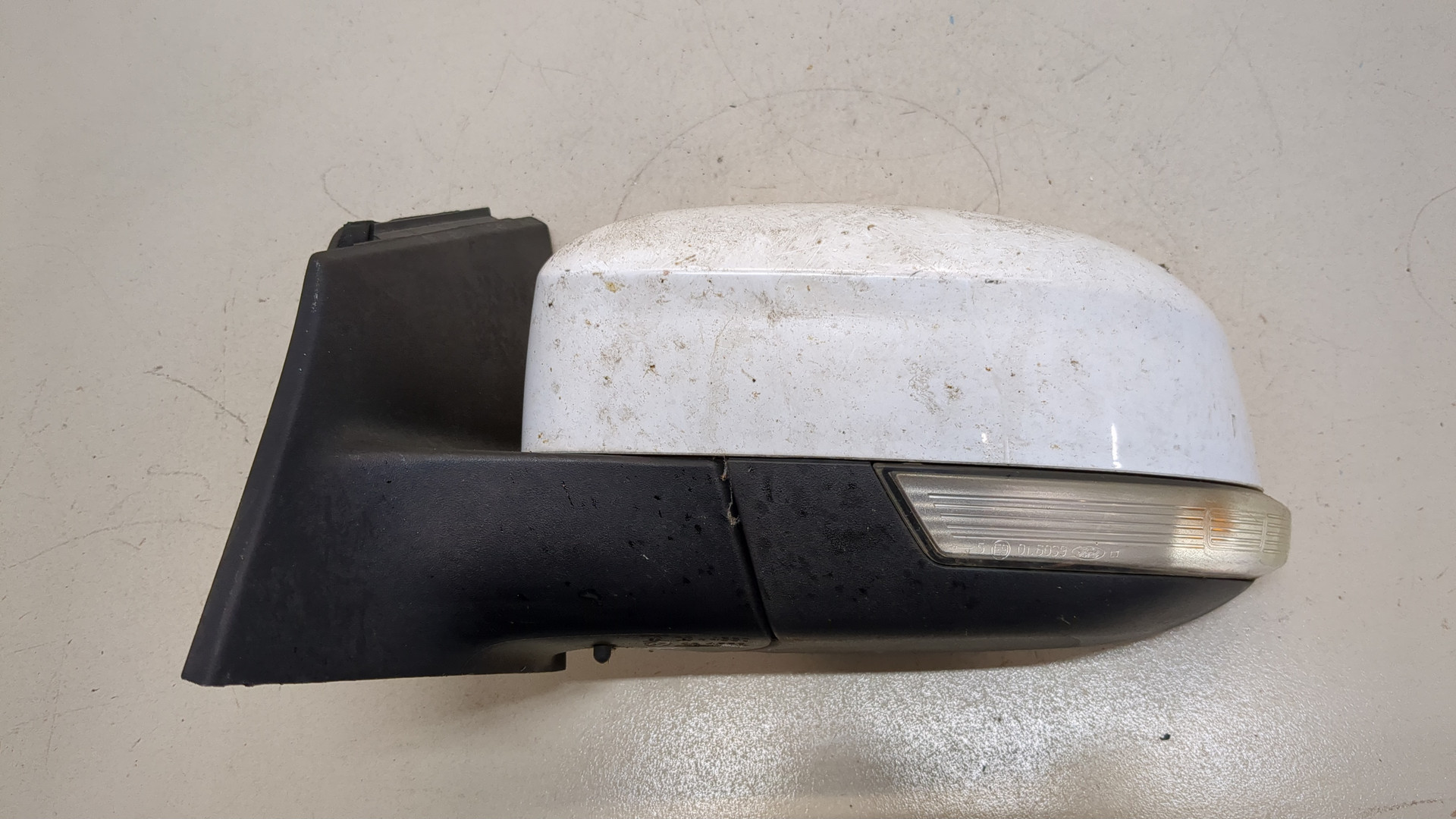 Зеркало левое электрическое