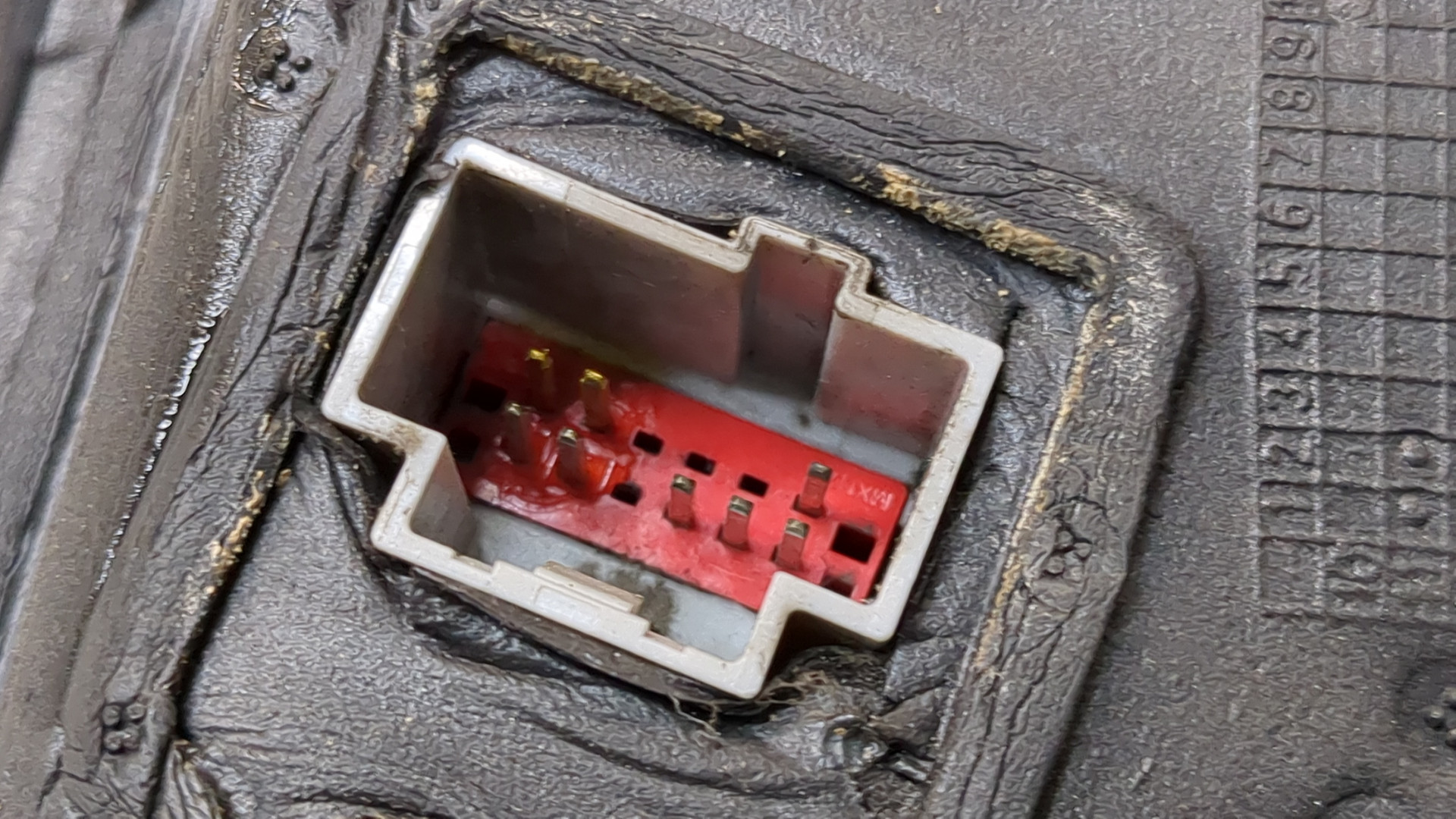 Зеркало левое электрическое