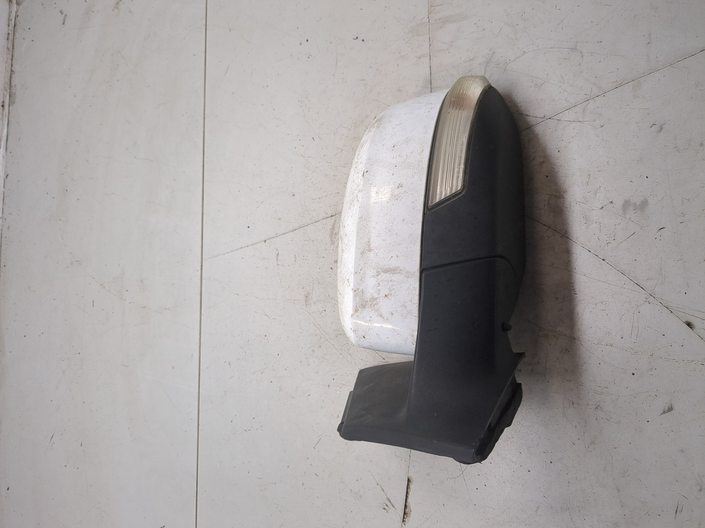 Зеркало левое электрическое