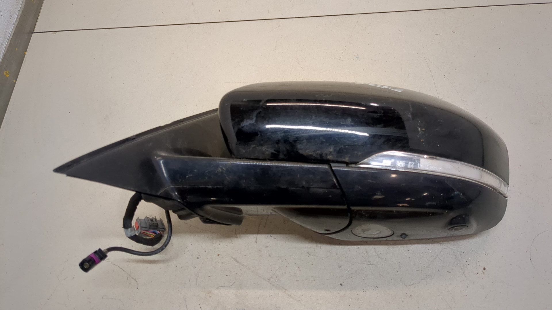 Зеркало левое электрическое