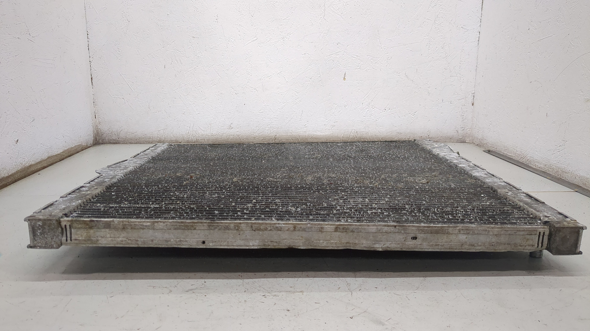 Радиатор охлаждения двигателя основной