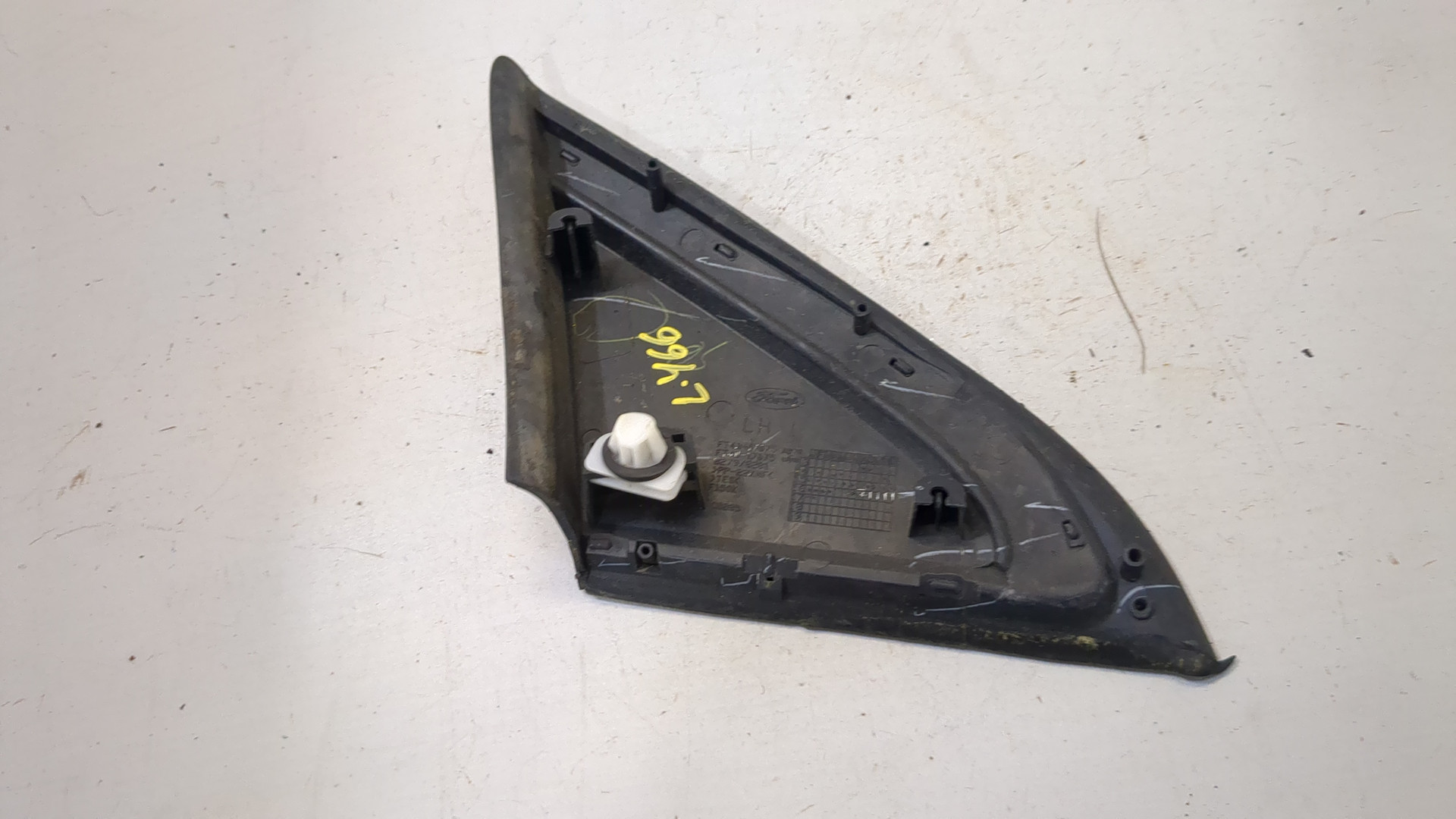 Накладка (кузов наружные)