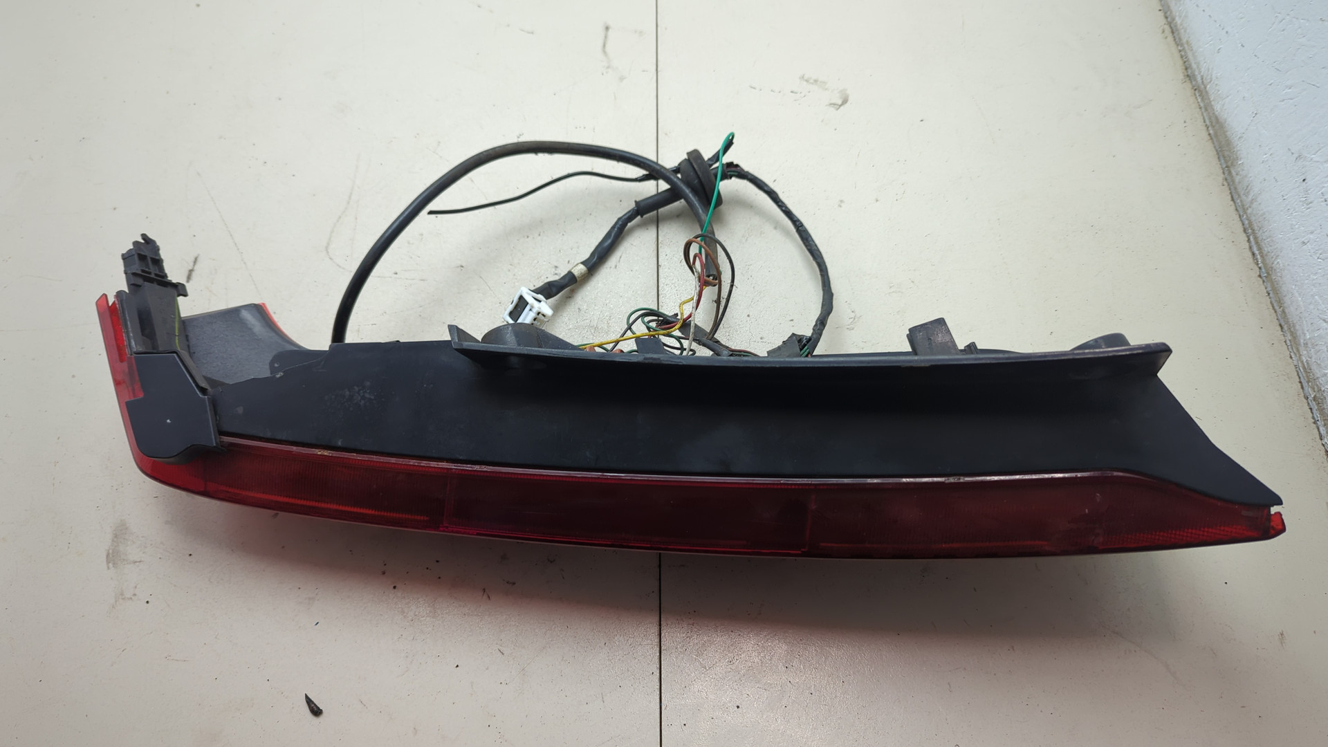 Фонарь задний левый