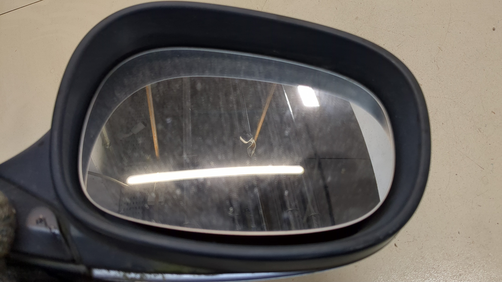 Зеркало правое электрическое