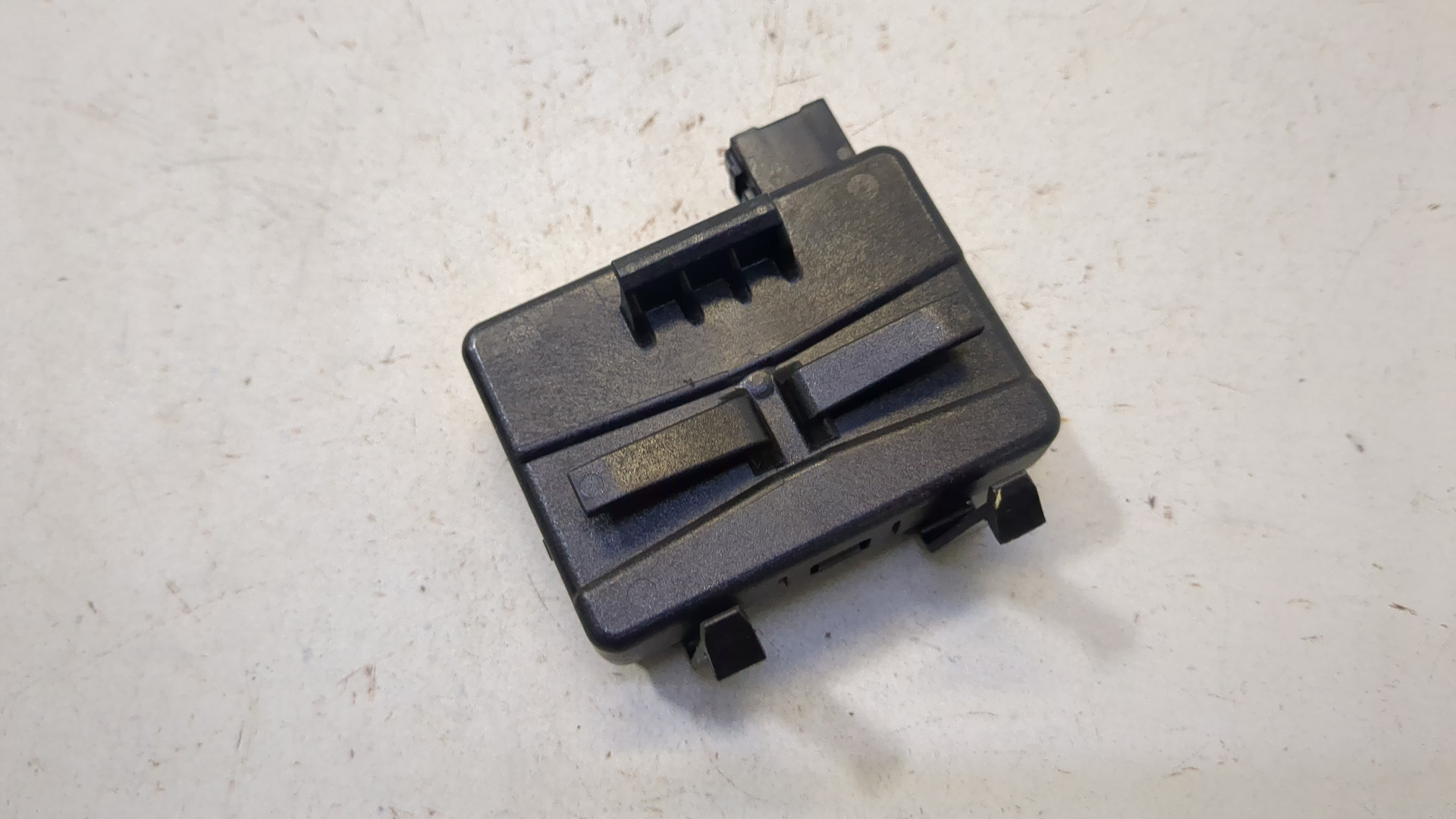 Блок управления центральным замком