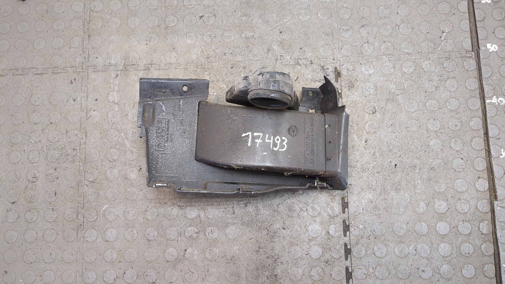 Воздухозаборник (внутри)