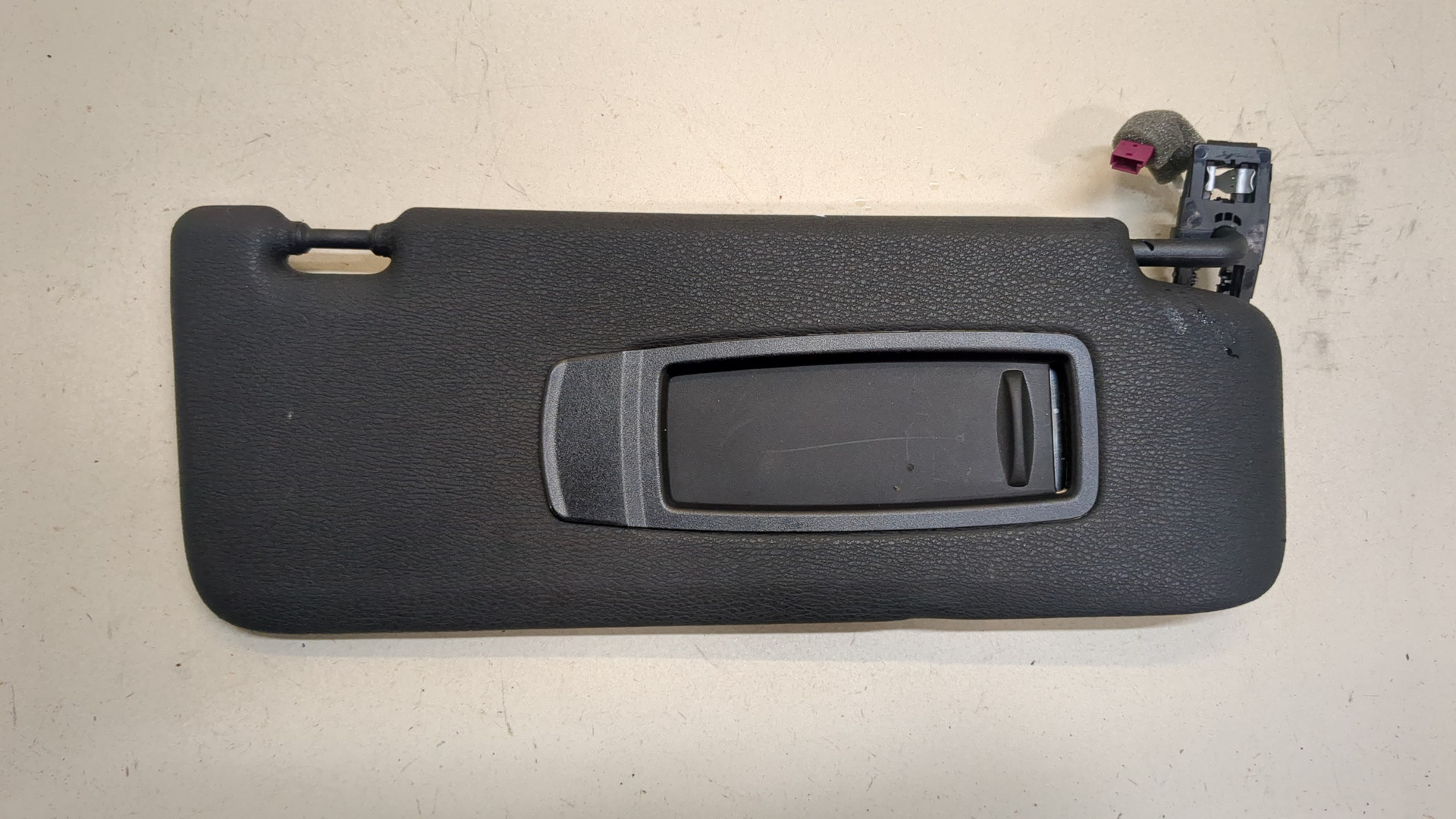 Козырек солнцезащитный