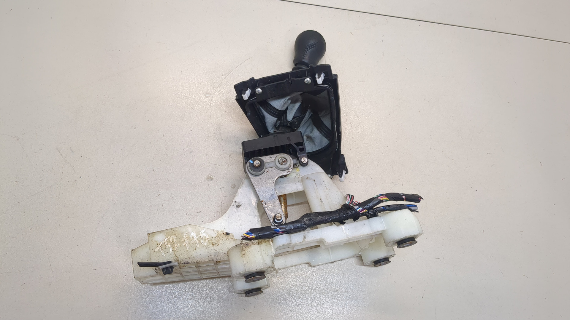 Кулиса МКПП / АКПП