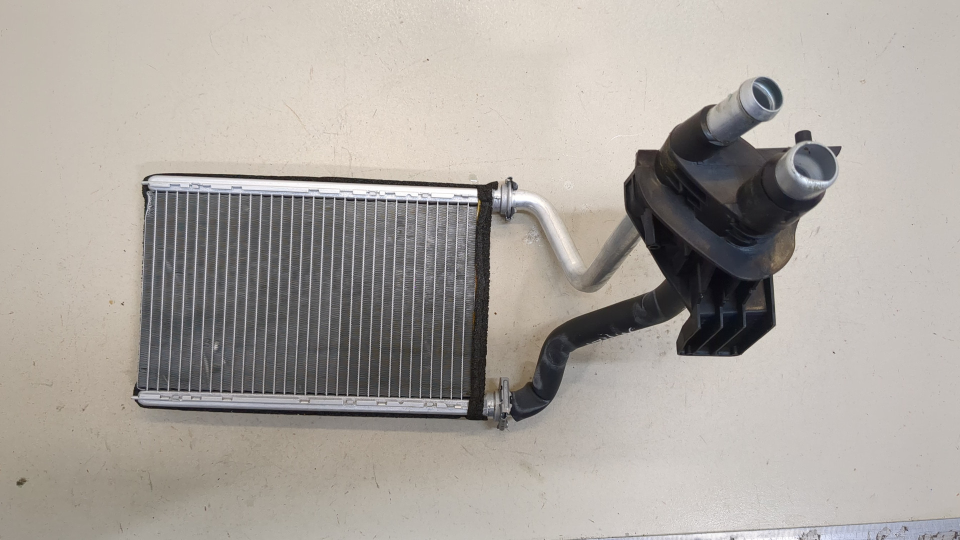 Радиатор отопителя