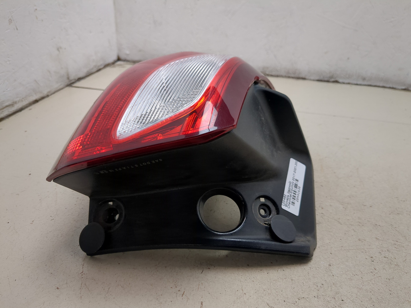 Фонарь задний левый