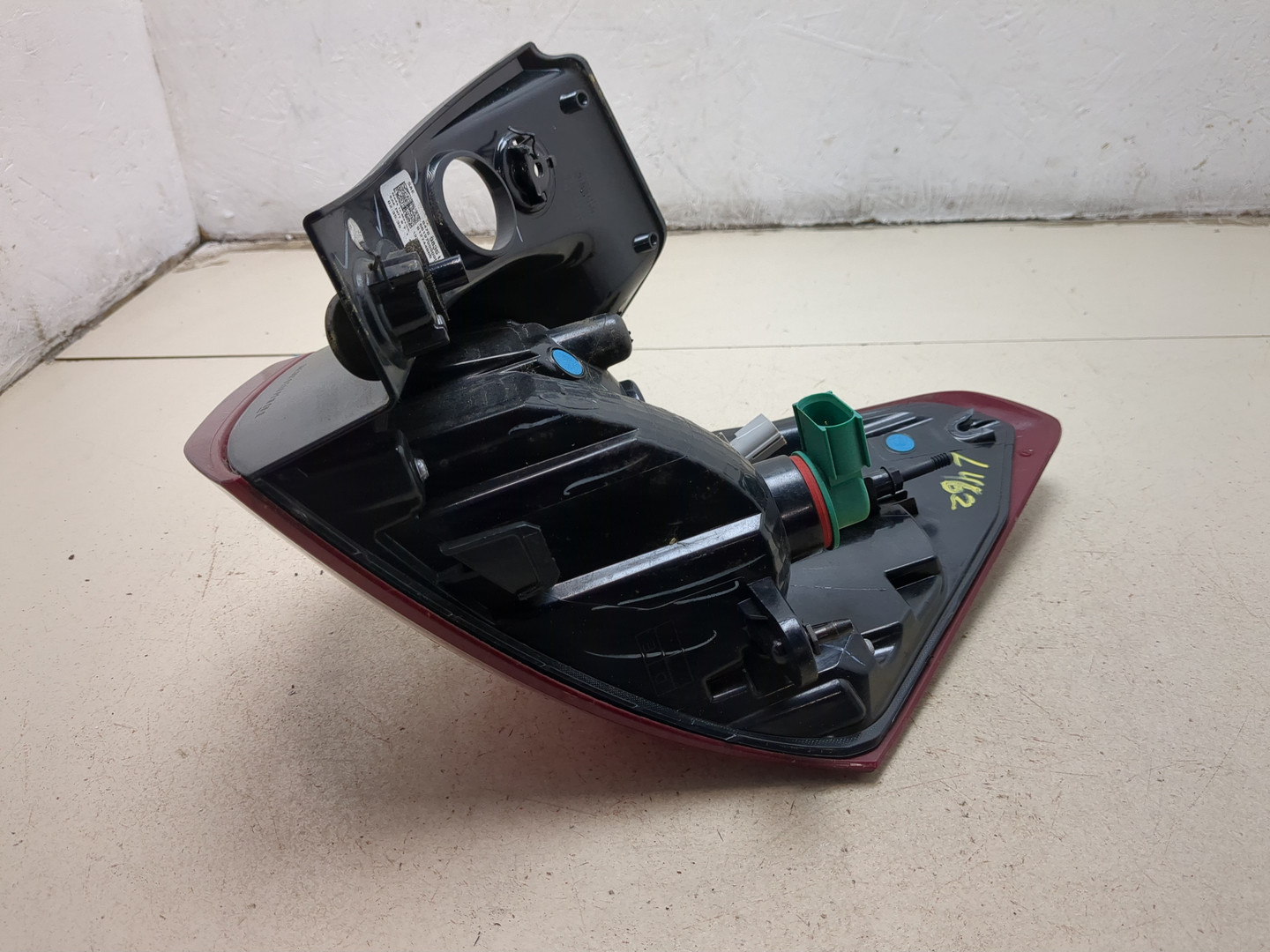 Фонарь задний левый