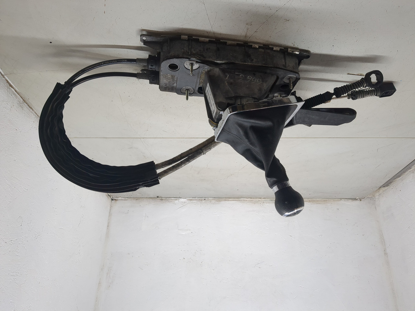 Кулиса МКПП / АКПП