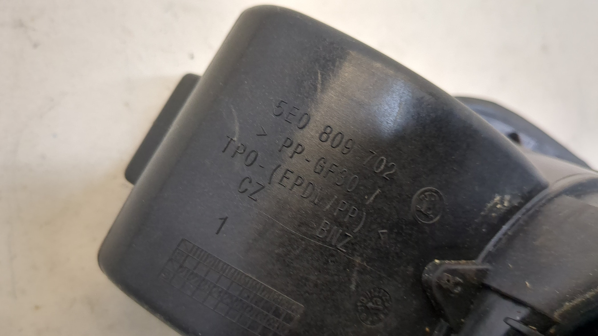 Лючок бензобака