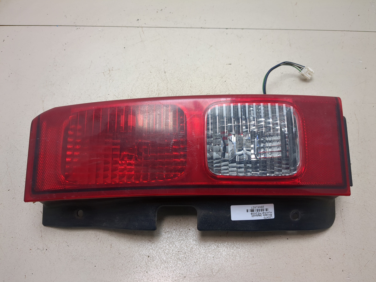 Фонарь задний правый