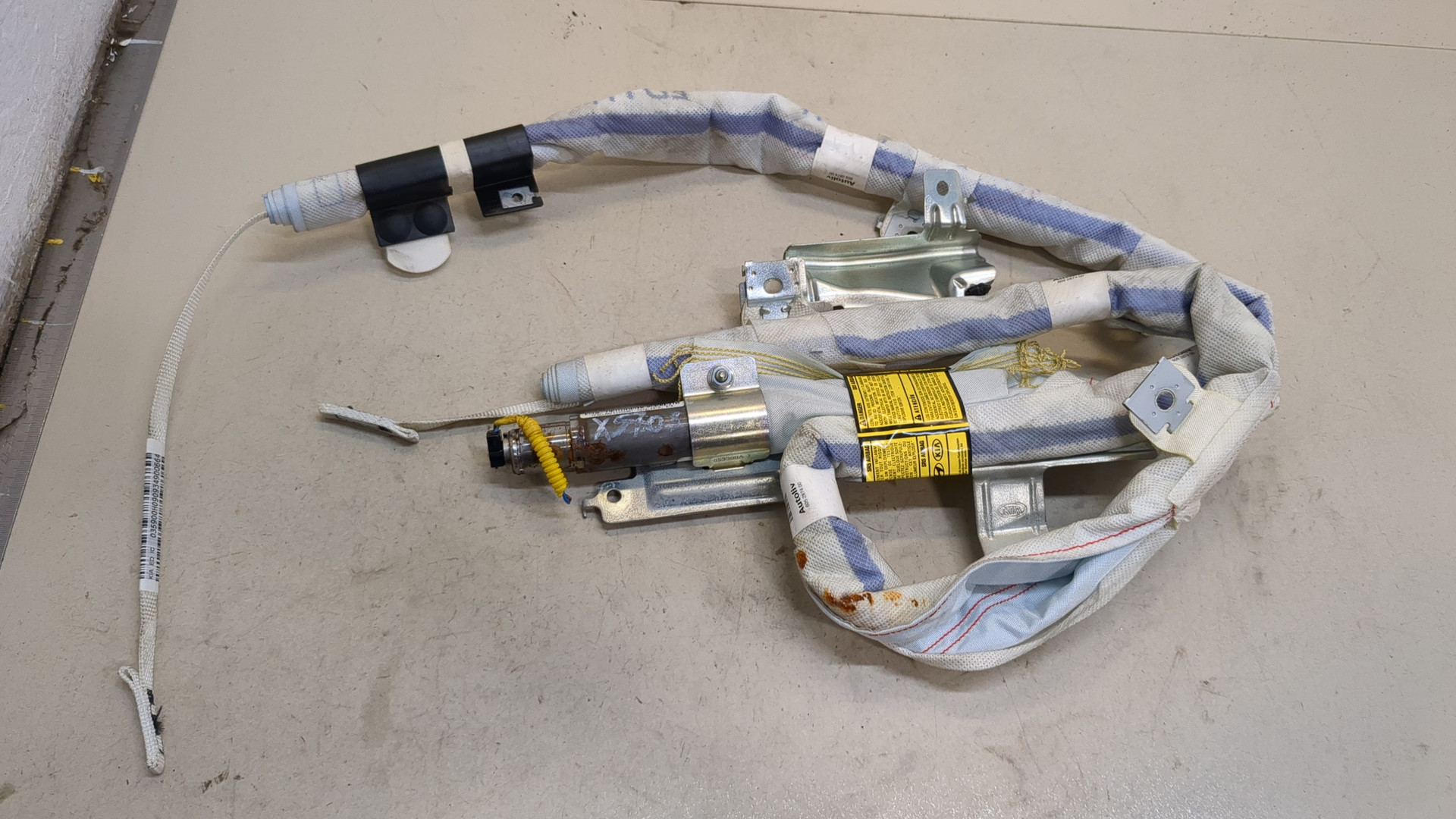 Подушка безопасности боковая (шторка)