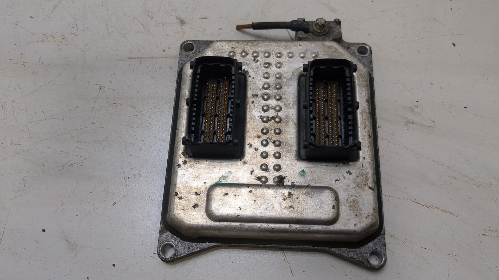 Блок управления двигателем