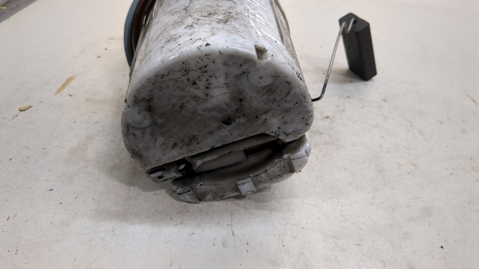 Насос топливный электрический