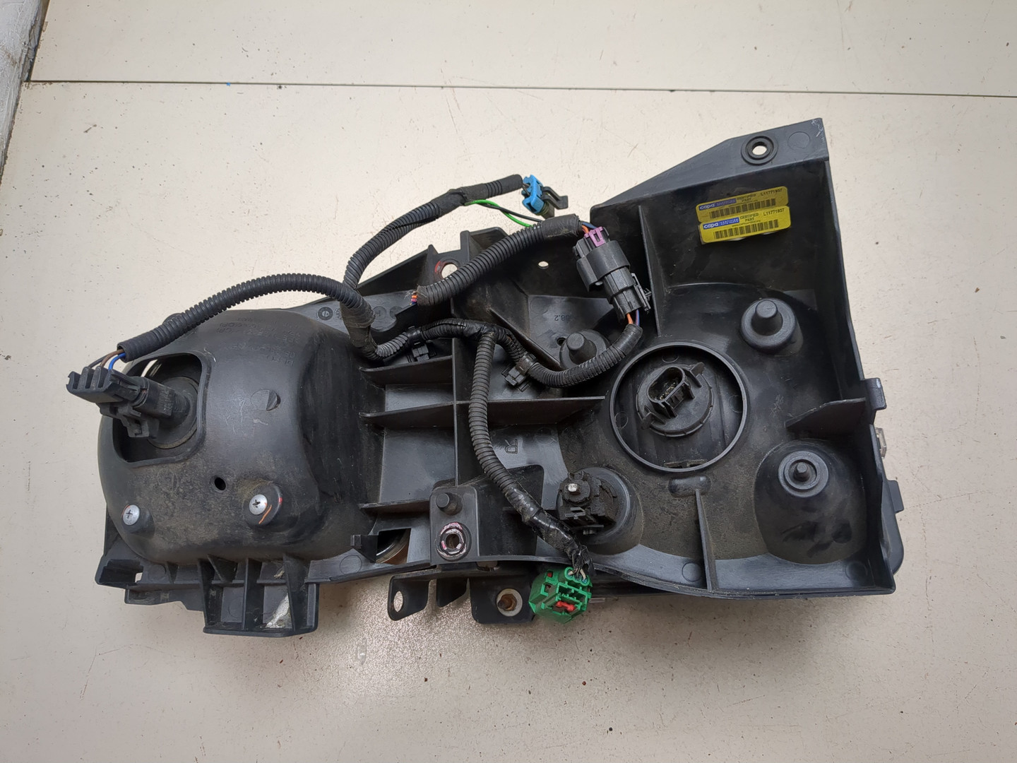 Фара правая