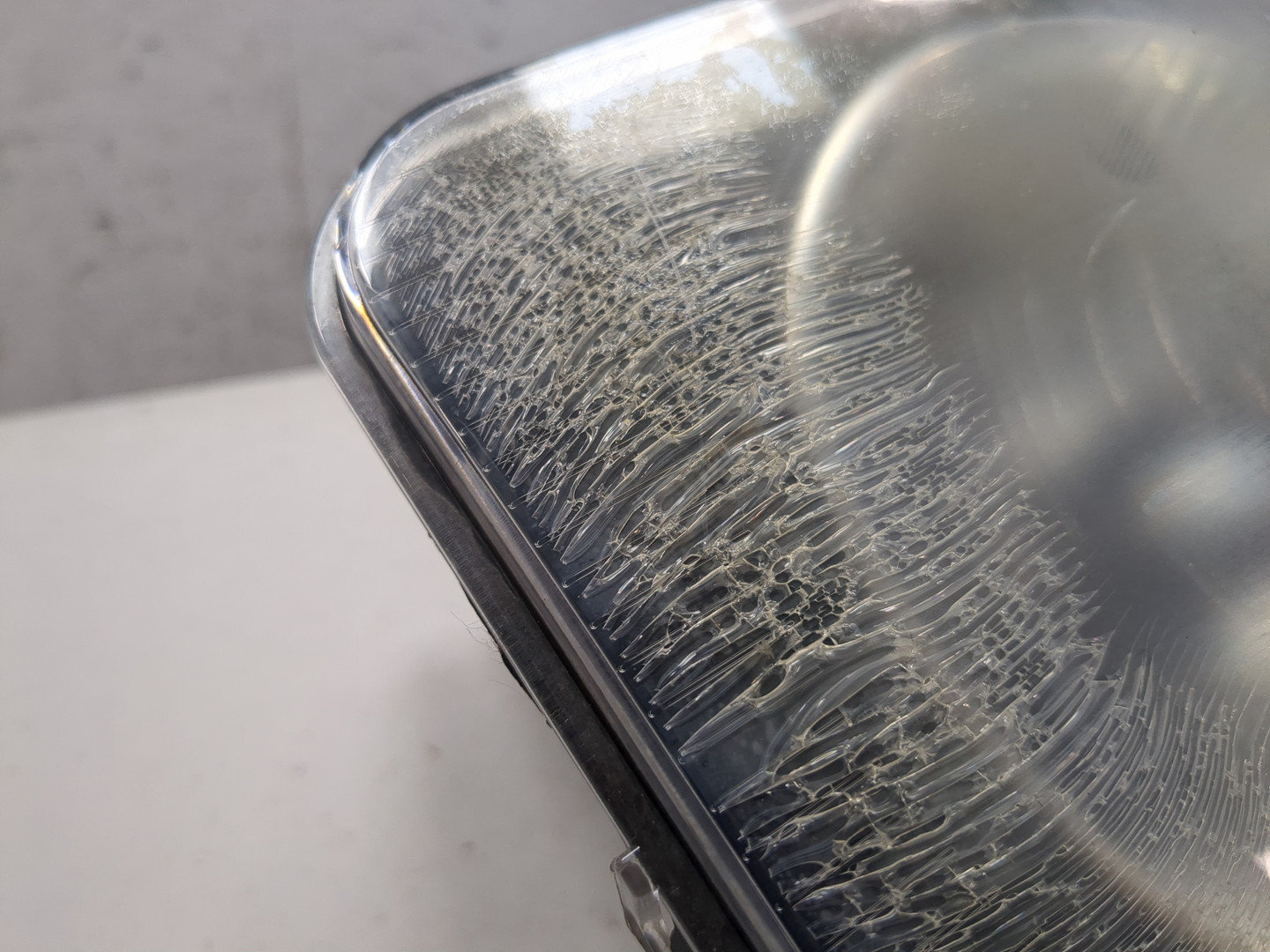 Фара правая