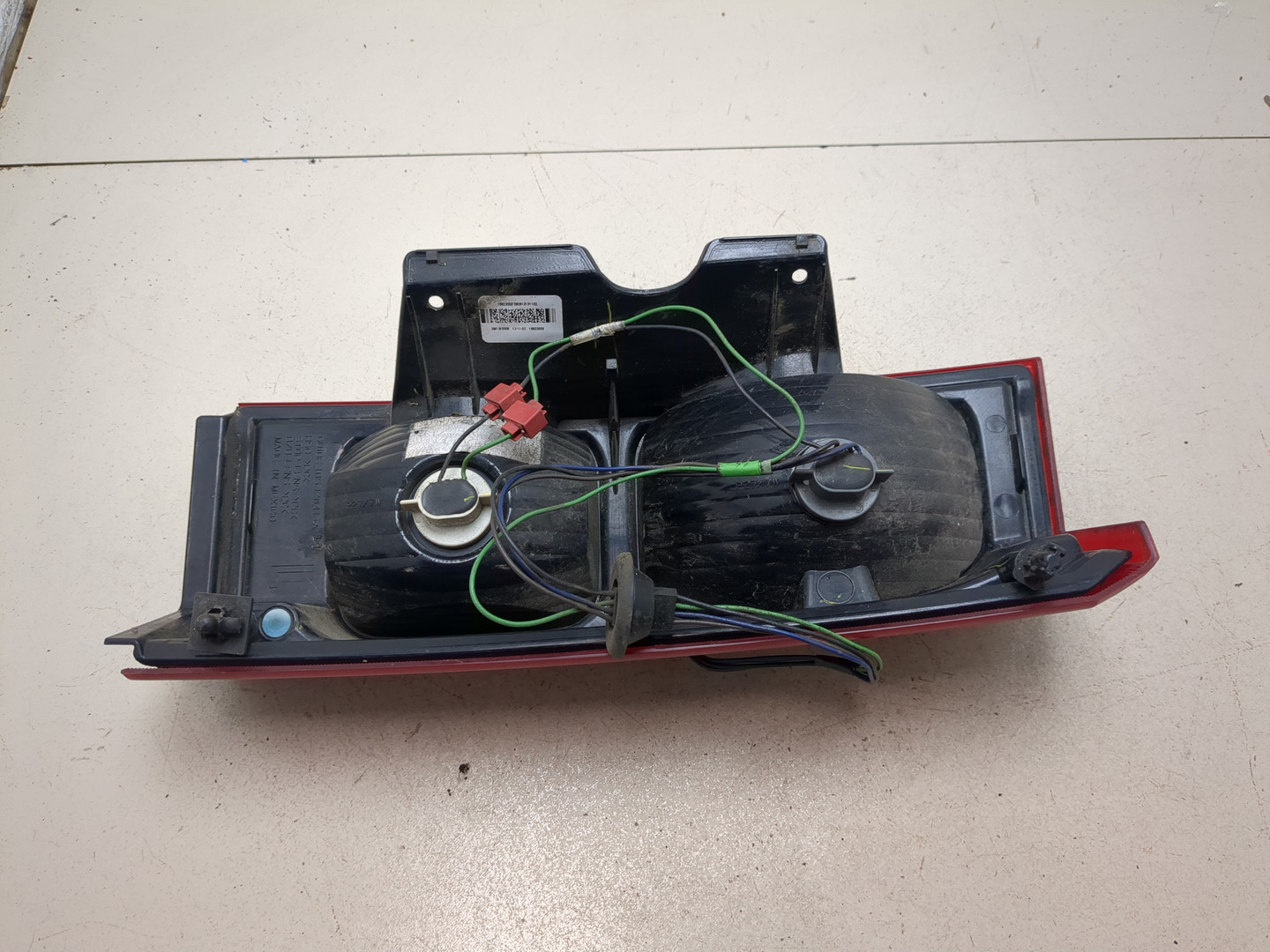 Фонарь задний левый