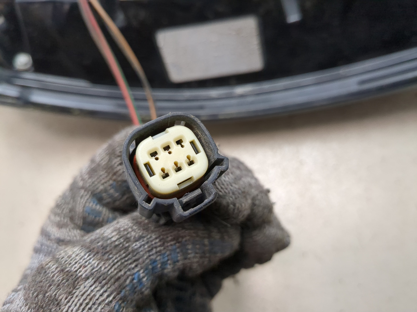 Фонарь задний правый