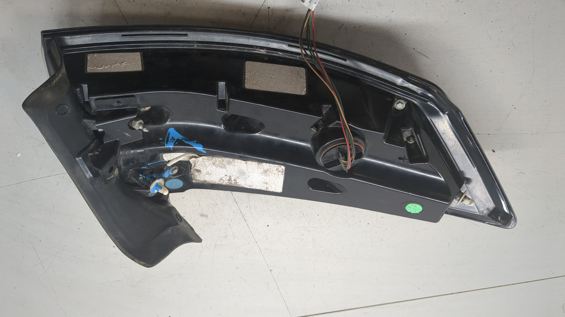 Фонарь задний правый