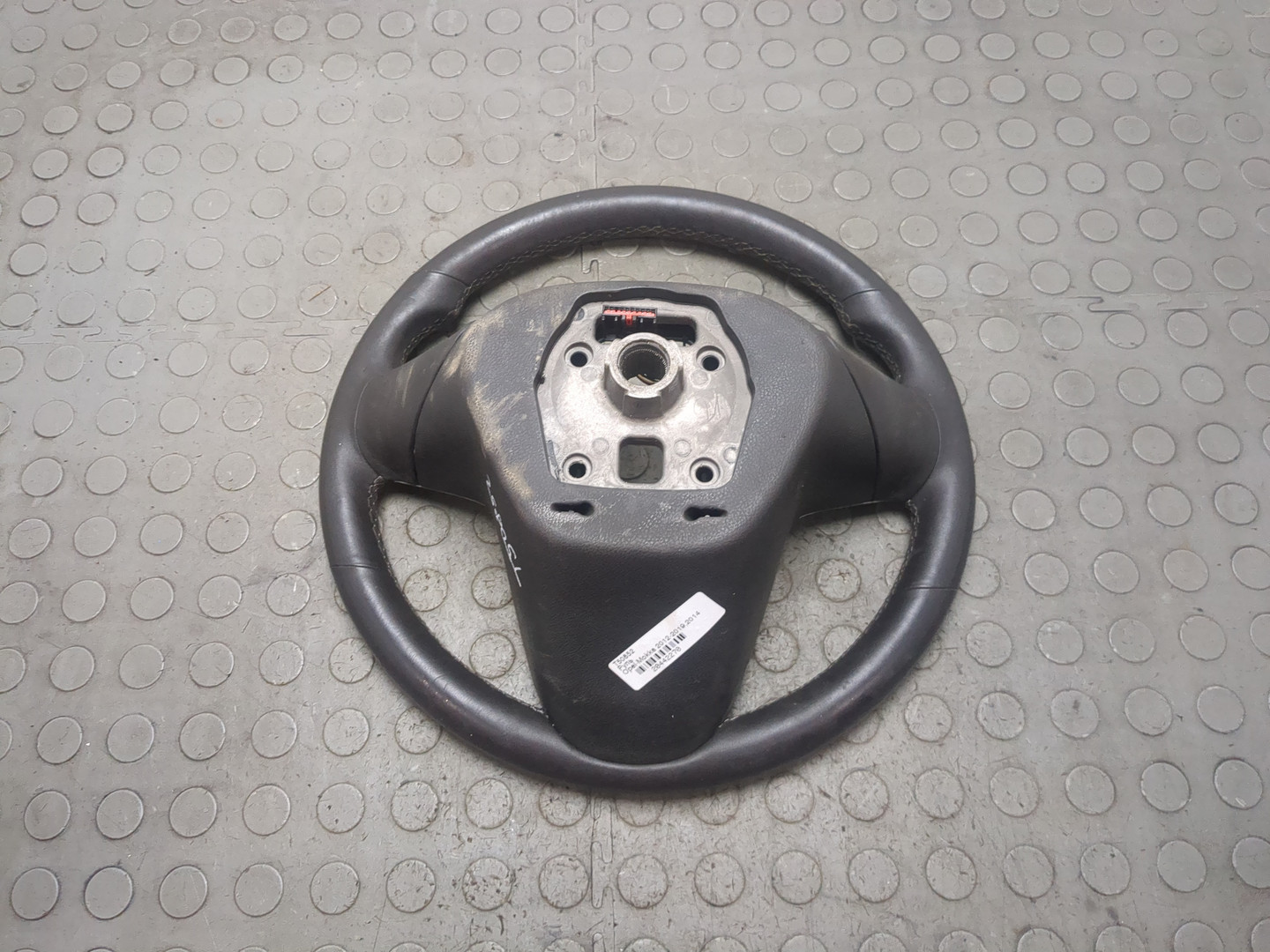 Рулевое колесо (руль)