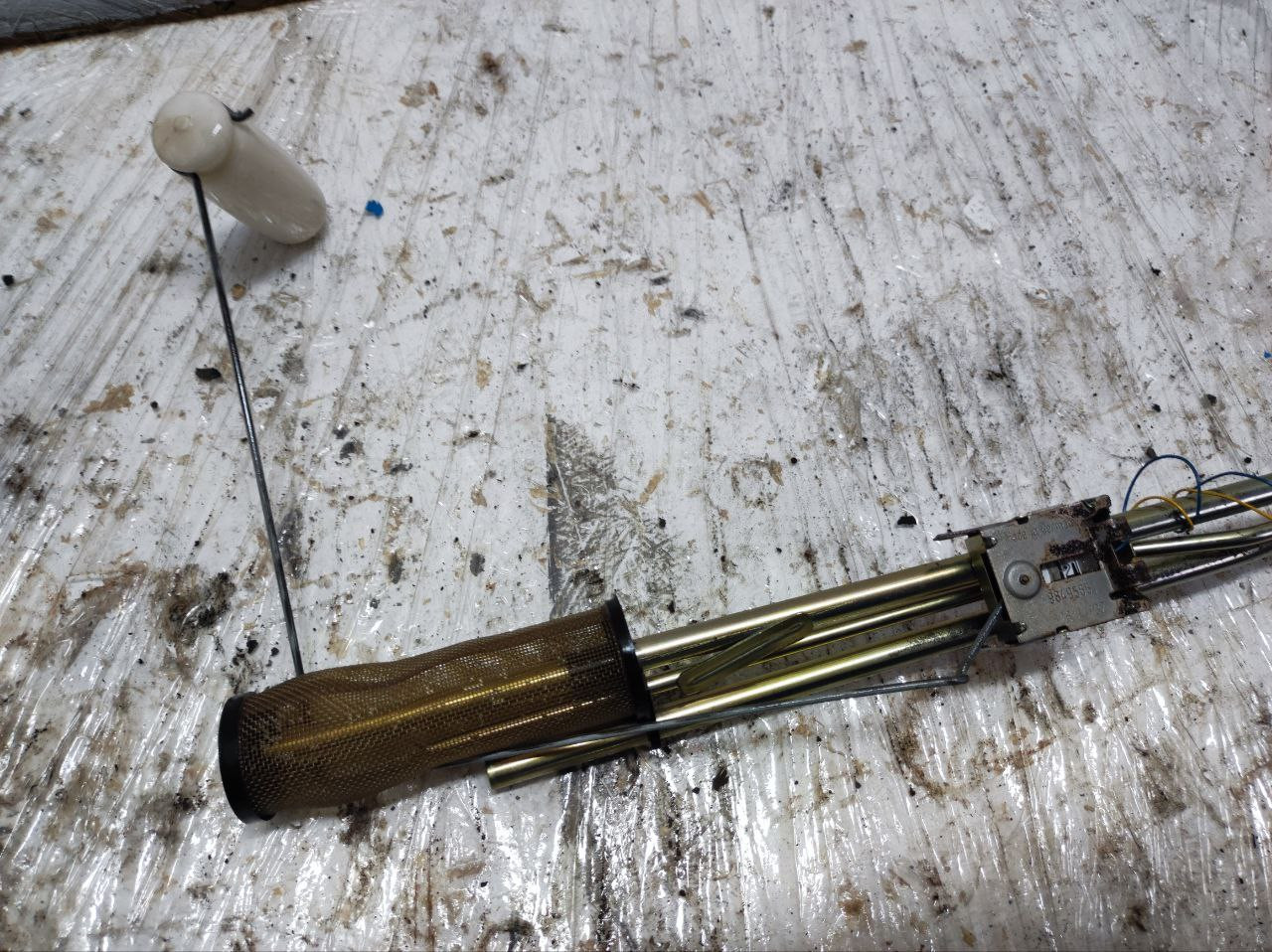 Датчик уровня топлива