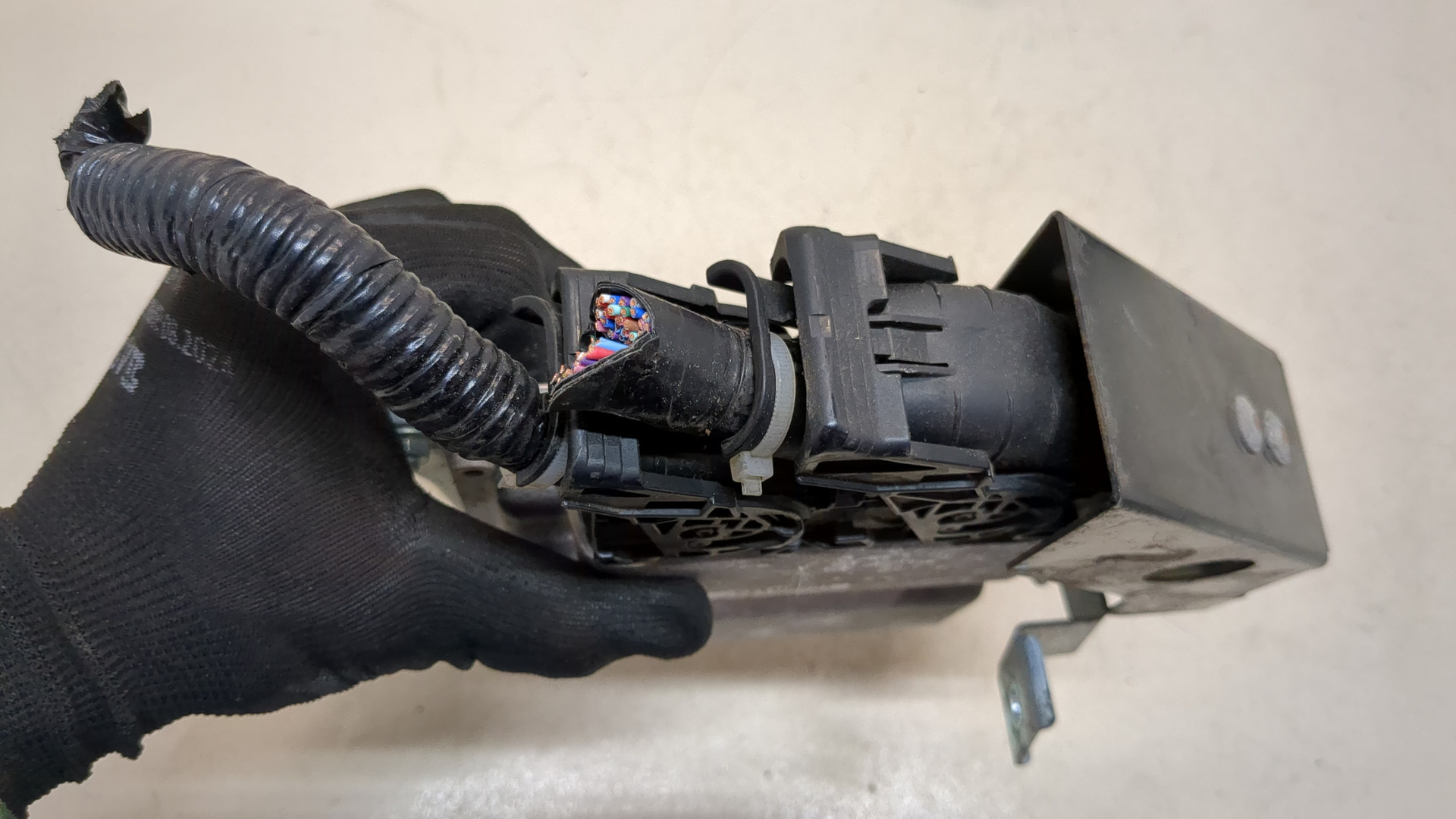 Блок управления двигателем