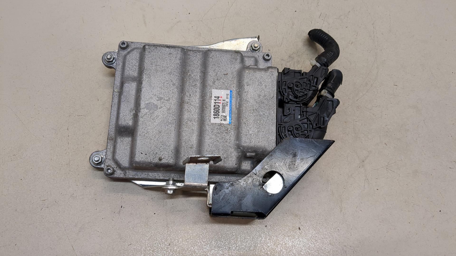 Блок управления двигателем